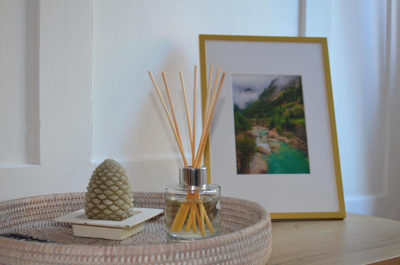 Alpine Haus Apartment Goschenen Bagian luar foto