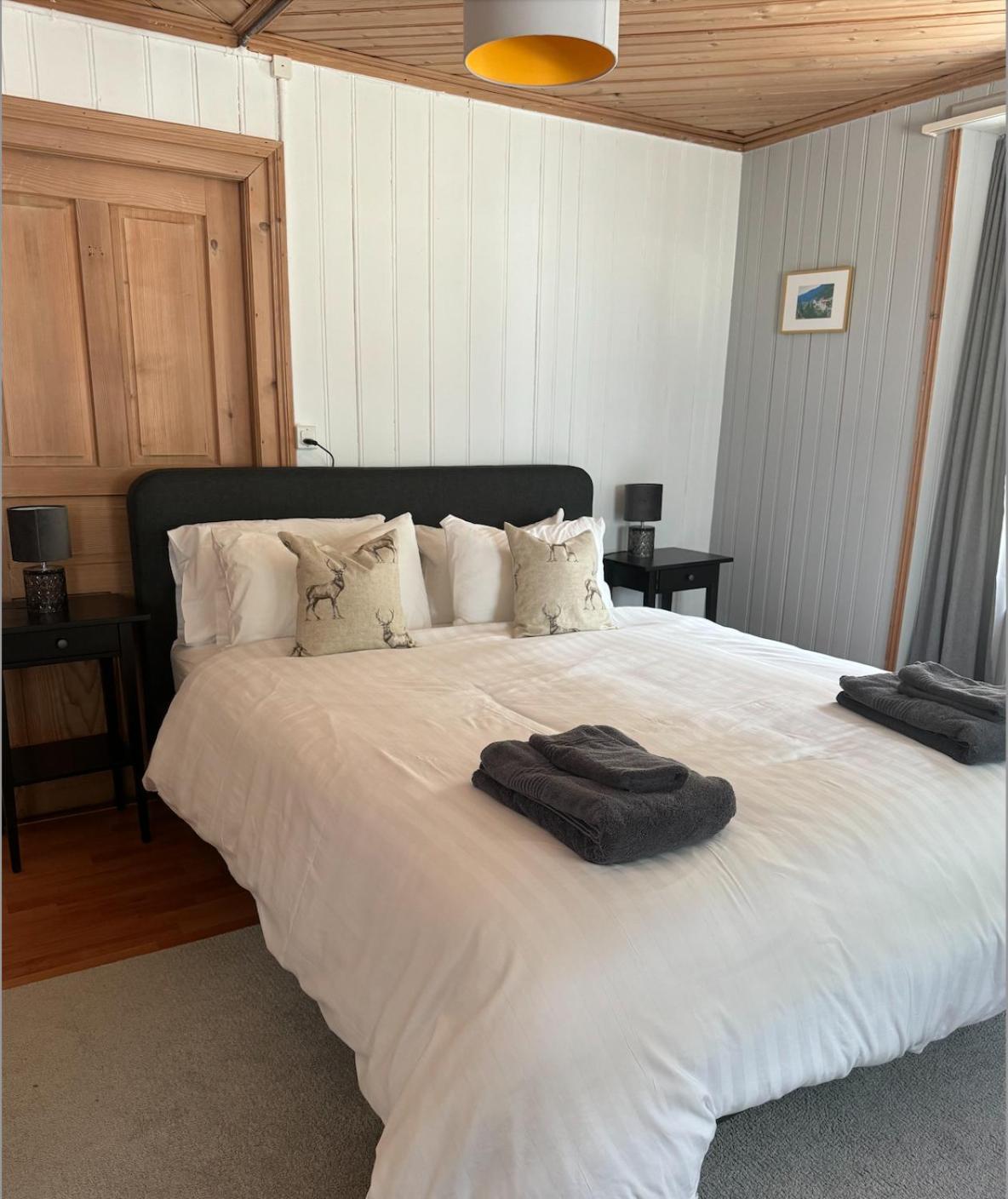 Alpine Haus Apartment Goschenen Bagian luar foto