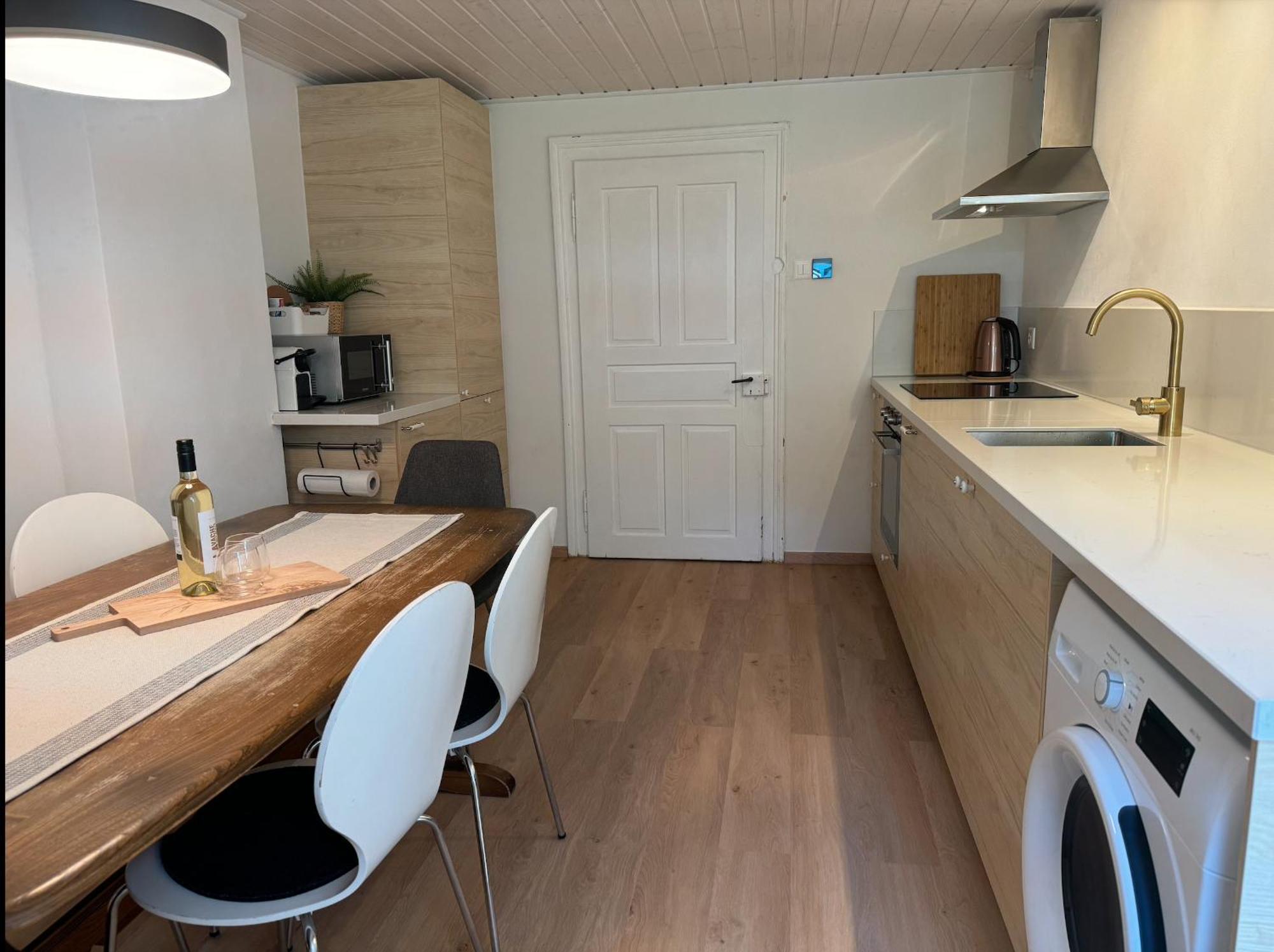 Alpine Haus Apartment Goschenen Bagian luar foto